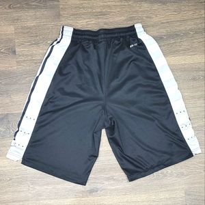 NIKE Dri-Fit shorts.